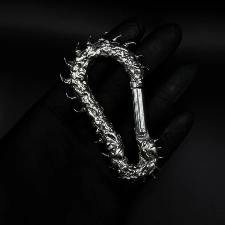 Carabiner clip